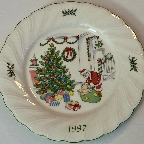 Nikko Happy Holidays 1997 Christmas Plate | Deck the Halls Collectible, Japan - Picture 8 of 12